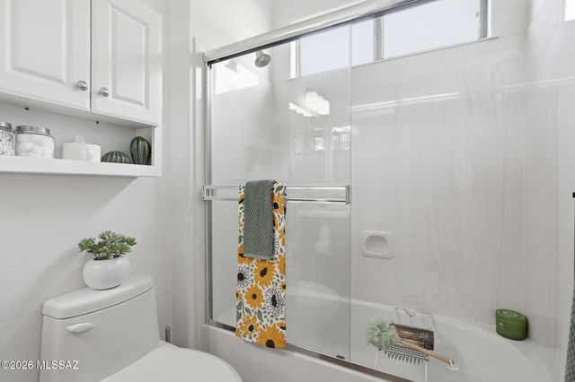 1367 S Madera Reserve Drive, Green Valley, AZ 85614