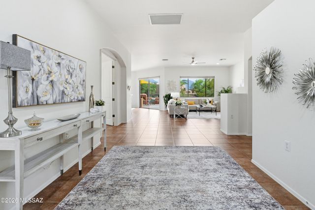 1367 S Madera Reserve Drive, Green Valley, AZ 85614