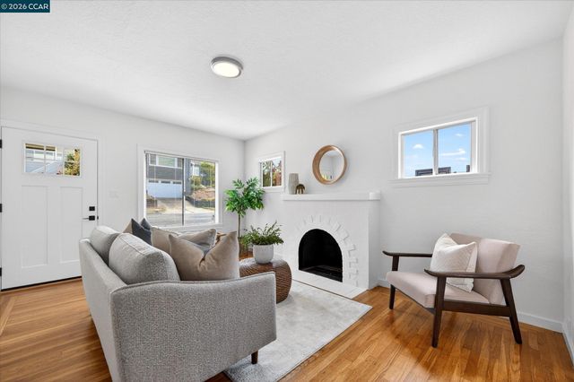 411 Norvell Street, El Cerrito, CA 94530
