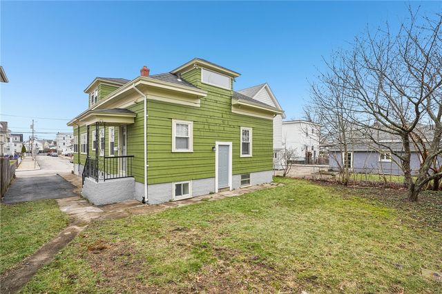 41 Cato Avenue, Pawtucket, RI 02860