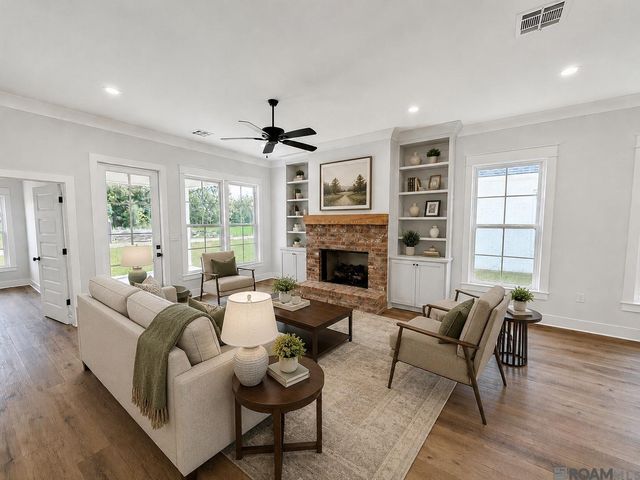 4438 Camargue Avenue, Baton Rouge, LA 70820