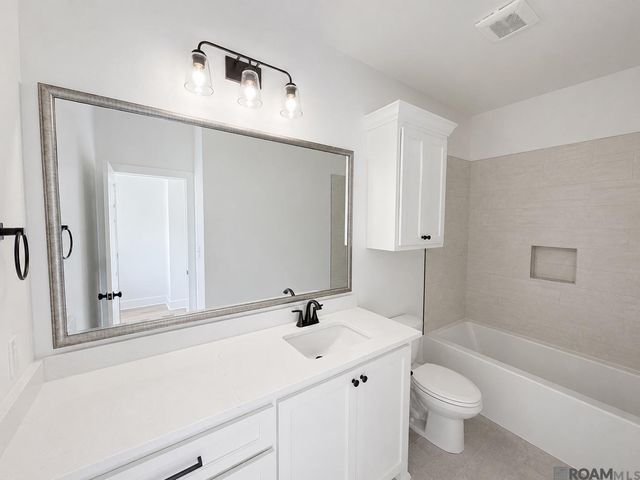 4438 Camargue Avenue, Baton Rouge, LA 70820