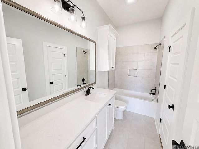 4438 Camargue Avenue, Baton Rouge, LA 70820