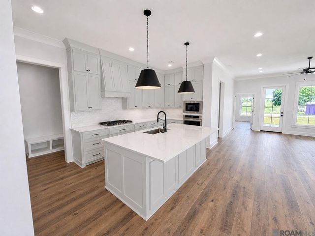 4438 Camargue Avenue, Baton Rouge, LA 70820