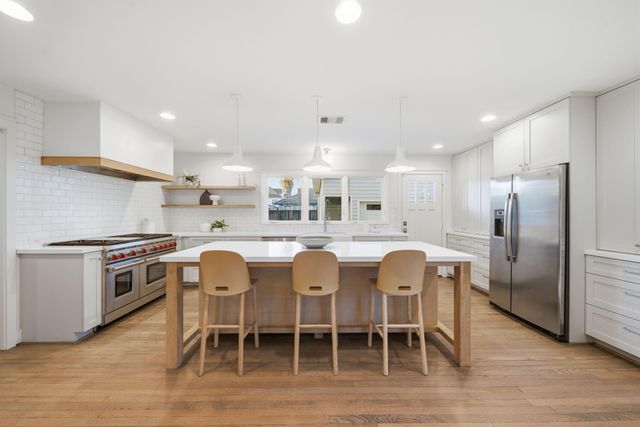 1111 Highland Street, Houston, TX 77009