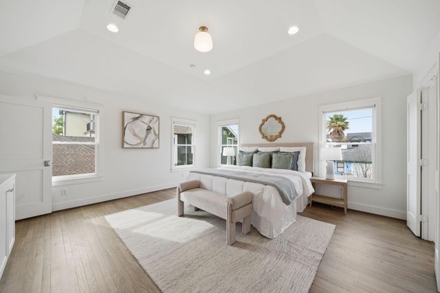 1111 Highland Street, Houston, TX 77009