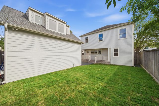 1111 Highland Street, Houston, TX 77009