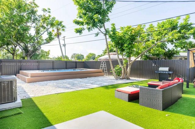 1200 NW 18th Ct 1200, Fort Lauderdale, FL 33311