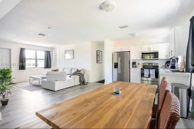 1200 NW 18th Ct 1200, Fort Lauderdale, FL 33311