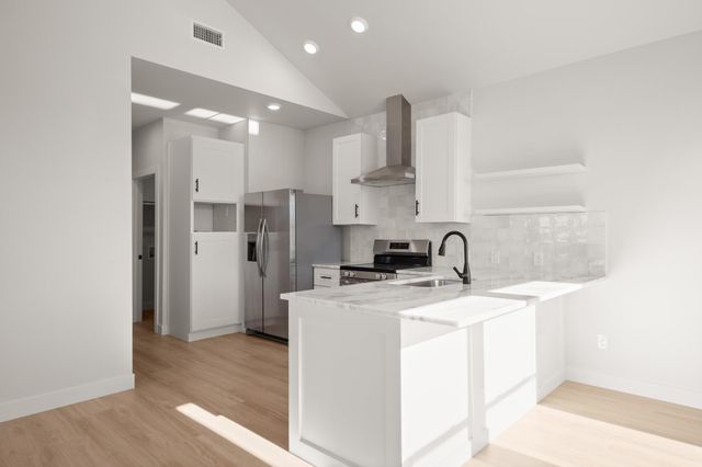 306 S Avenue P Ave A, Marble Falls, TX 78654