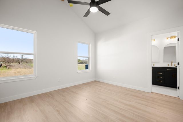 306 S Avenue P Ave A, Marble Falls, TX 78654