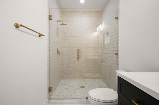 306 S Avenue P Ave A, Marble Falls, TX 78654