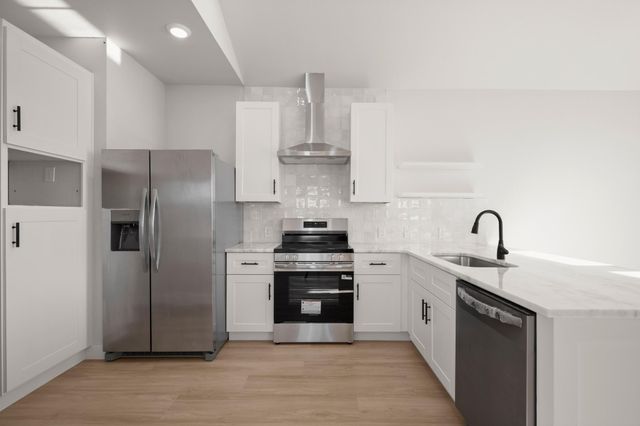 306 S Avenue P Ave A, Marble Falls, TX 78654