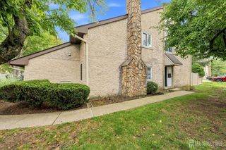 89 Tennyson Drive, Plainsboro, NJ 08536