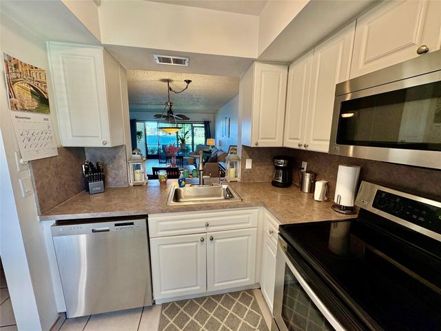 2249 SW 15th St 185, Deerfield Beach, FL 33442