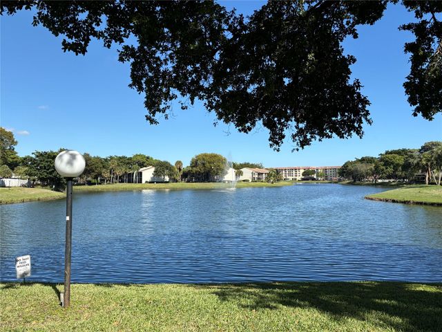 2249 SW 15th St 185, Deerfield Beach, FL 33442