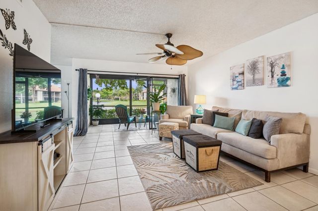 2249 SW 15th St 185, Deerfield Beach, FL 33442