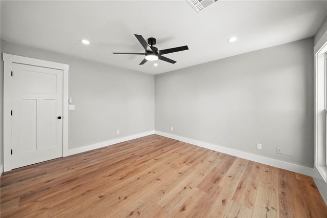 8120 N Coffelt Cemetery Road, Bentonville, AR 72713