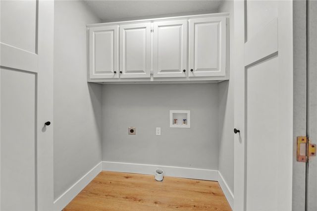 8120 N Coffelt Cemetery Road, Bentonville, AR 72713