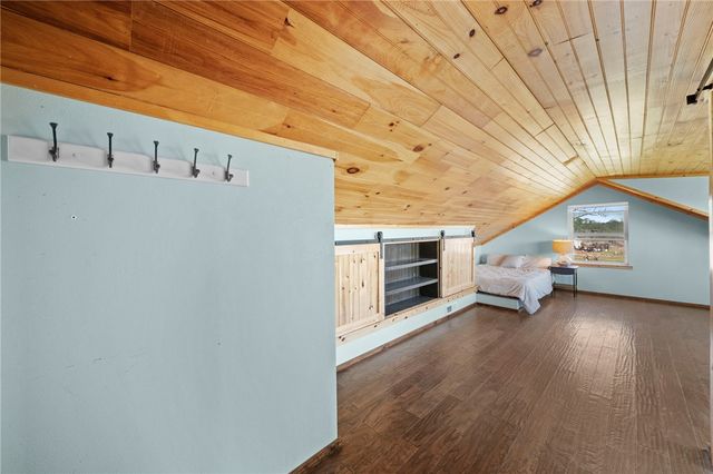 8120 N Coffelt Cemetery Road, Bentonville, AR 72713