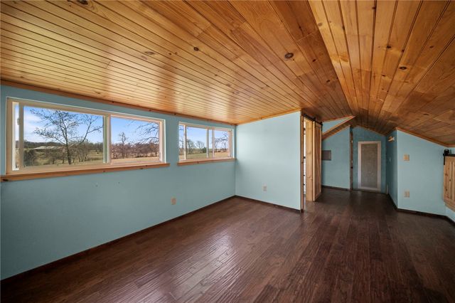 8120 N Coffelt Cemetery Road, Bentonville, AR 72713