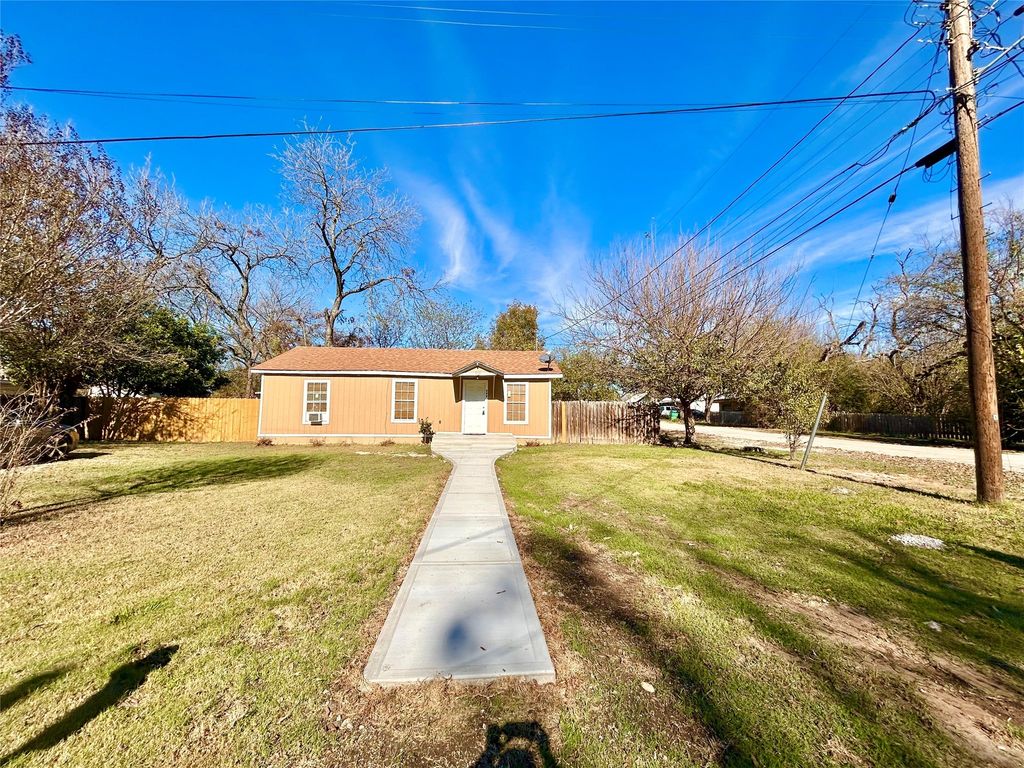 602 Ella Street, Dublin, TX 76446
