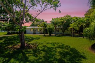 23500 SW 153rd Ct, Homestead, FL 33032