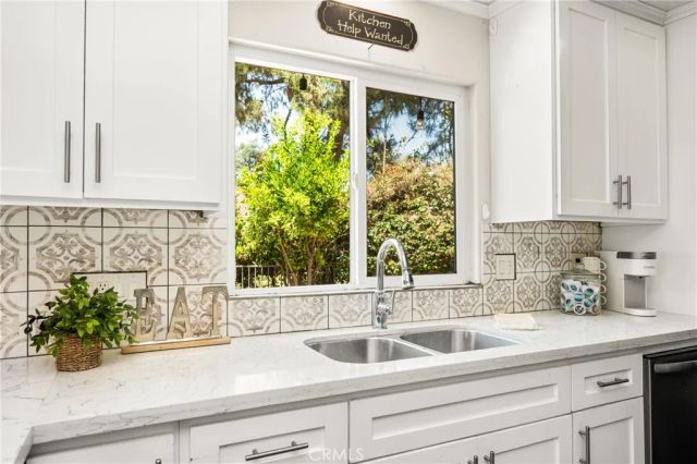 1520 E Newcrest Drive, West Covina, CA 91792