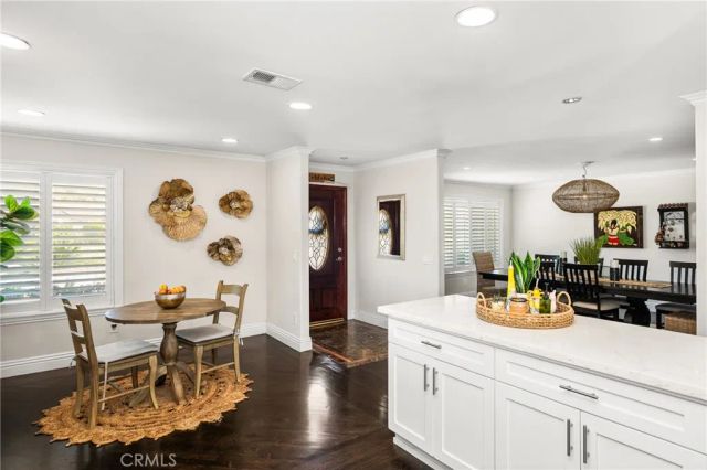 1520 E Newcrest Drive, West Covina, CA 91792