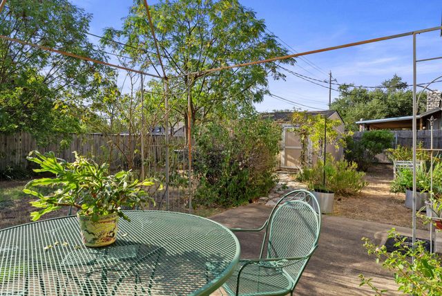 13105 Bourbon ST, Austin, TX 78727