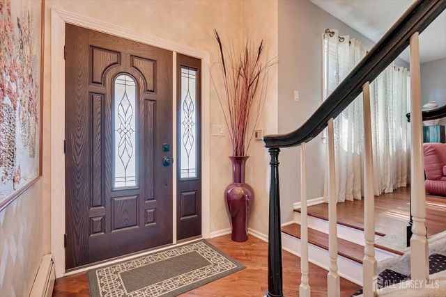 21 Marlin Avenue E, Edison, NJ 08820