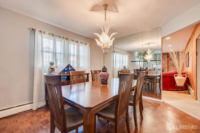21 Marlin Avenue E, Edison, NJ 08820