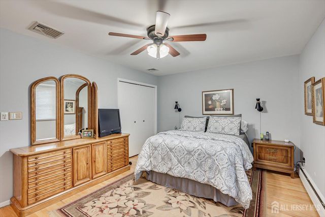 21 Marlin Avenue E, Edison, NJ 08820