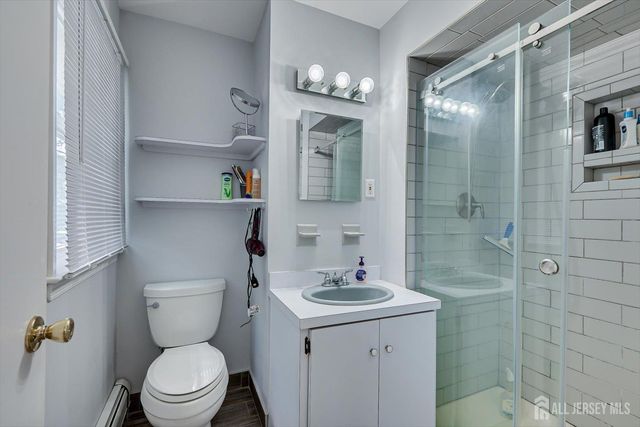 21 Marlin Avenue E, Edison, NJ 08820