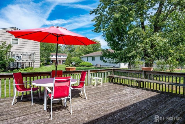 21 Marlin Avenue E, Edison, NJ 08820
