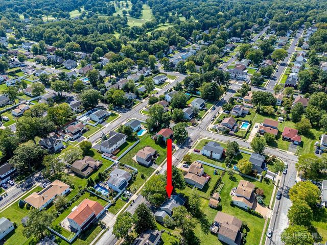 21 Marlin Avenue E, Edison, NJ 08820