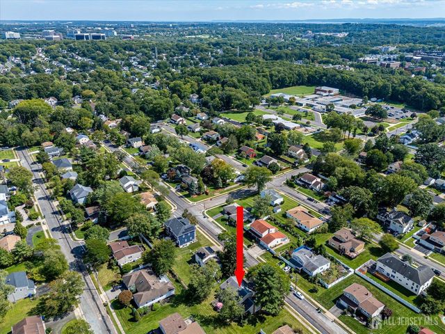 21 Marlin Avenue E, Edison, NJ 08820