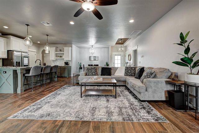 11017 NW 20TH Street, Yukon, OK 73099