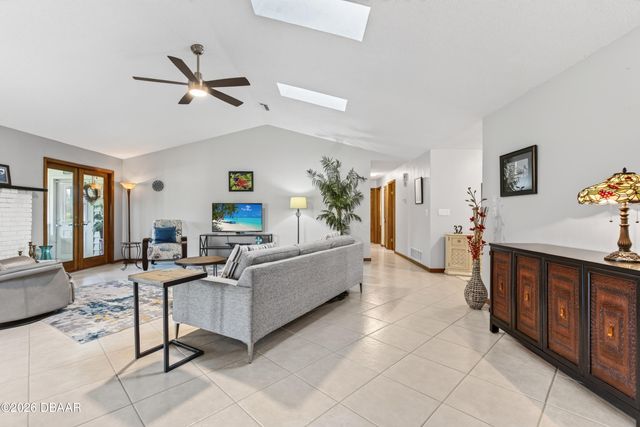32 Kingsley Circle, Ormond Beach, FL 32174