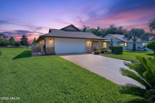 32 Kingsley Circle, Ormond Beach, FL 32174