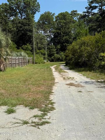 2286 Barnacle Drive SW, Supply, NC 28462