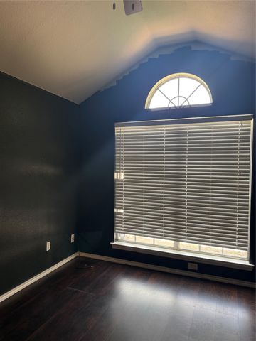 5029 Skymeadow Drive, Fort Worth, TX 76135