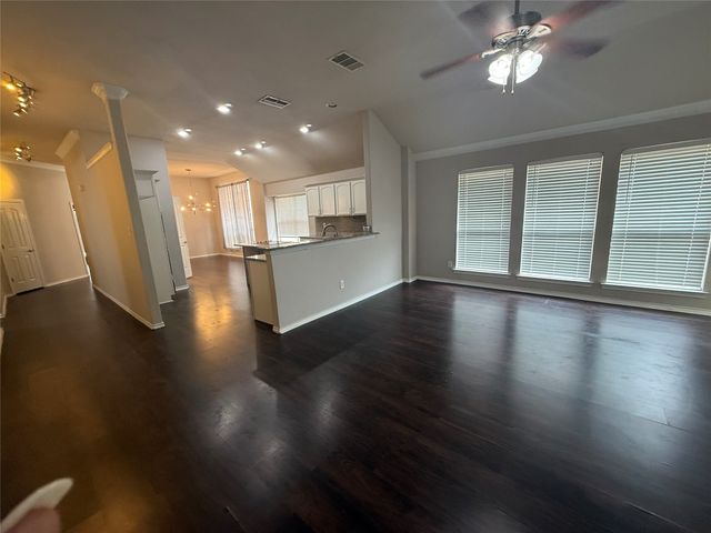 5029 Skymeadow Drive, Fort Worth, TX 76135