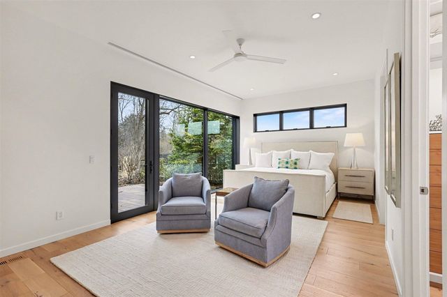 102 Mercer Drive, Grand Rapids, MI 49506