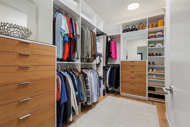 102 Mercer Drive, Grand Rapids, MI 49506