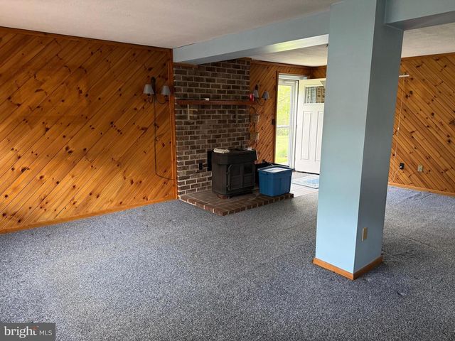 166 PANEPINTO DR, Schwenksville, PA 19473
