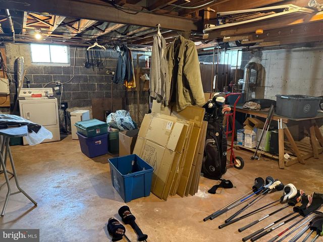 166 PANEPINTO DR, Schwenksville, PA 19473