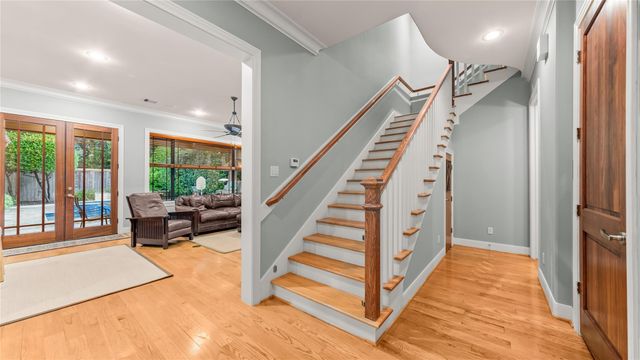 3714 Drake Street, Houston, TX 77005