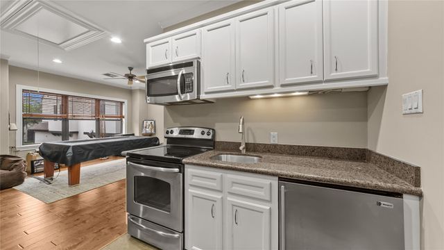 3714 Drake Street, Houston, TX 77005