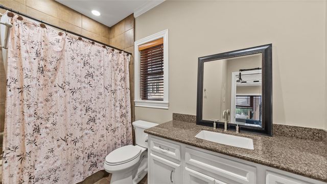 3714 Drake Street, Houston, TX 77005